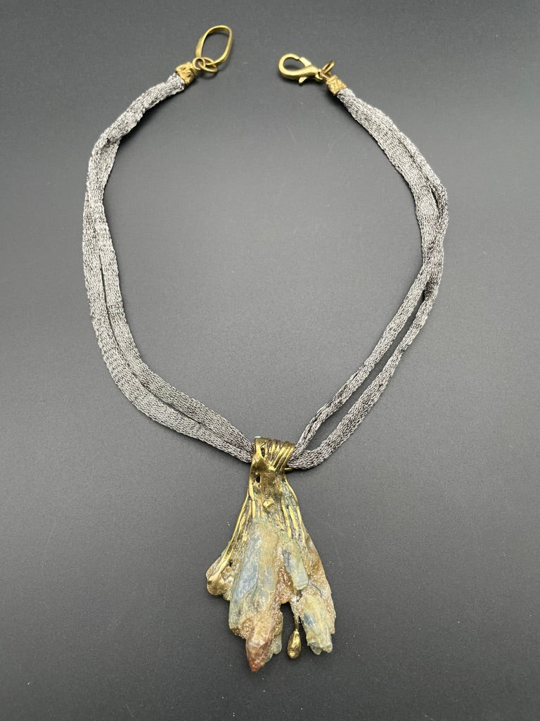 Kyanite Bronze Selen Necklace