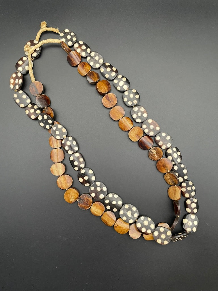 Organic Horn Dots Necklace