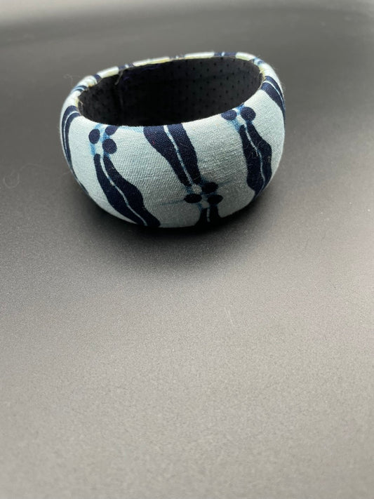 African Fabric Bangle Bracelet (blue)
