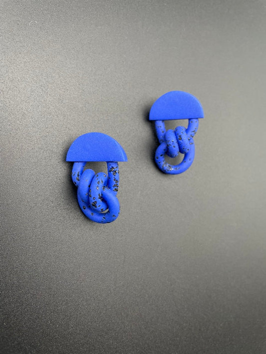 Polymer Knot Post Earrings by Kate Trouw