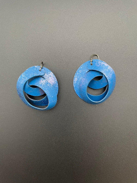 Circular Mobius Rubber Earrings (blue)
